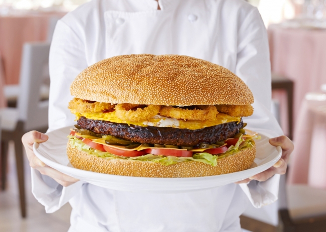 25名様以上で1週間前までのご予約グループにビッグバーガープレゼント