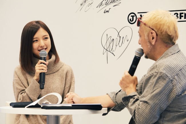 公開収録に登場した真野恵里菜