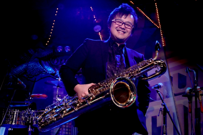 オルケスタ・レグルス渡辺将也(Sax)