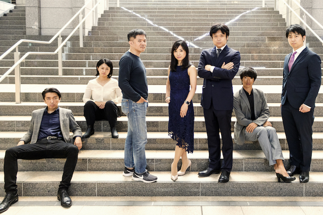 （写真左から：シニアアソシエイト 安岡、アカウンタント 須田、ジェネラルパートナー 手嶋、坂本、ジェネラルパートナー 西條、アソシエイト 藤原、パートナー 波多江）