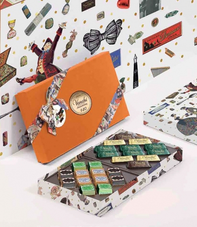 LARGE ANNIVERSARY GIFT BOX　クレミーノとジャンドゥイオットのアソート 税込￥5,400（本体価格 ￥5,000）