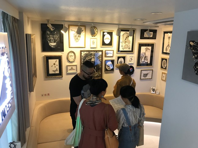 アートギャラリー